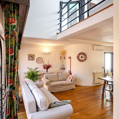 Casa Posterla Daire *